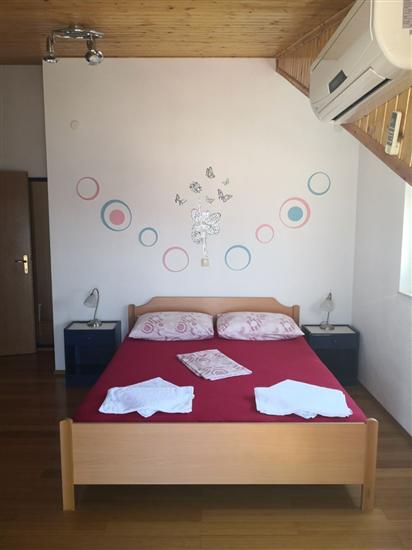 Apartment A1, for 3 persons