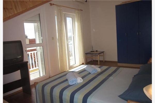 Apartment A2, for 3 persons