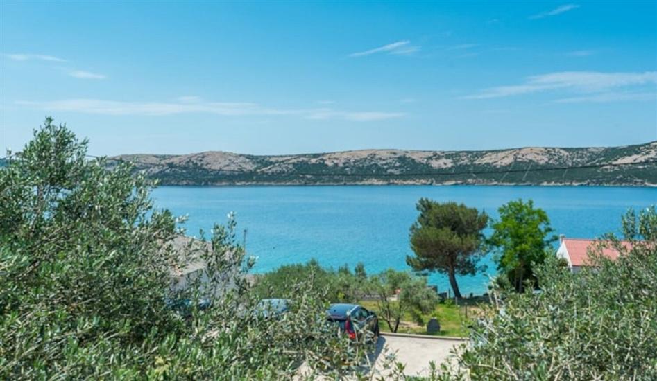 Apartment A4, for 7 persons