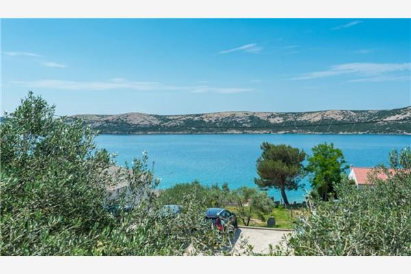 Apartment A4, for 7 persons