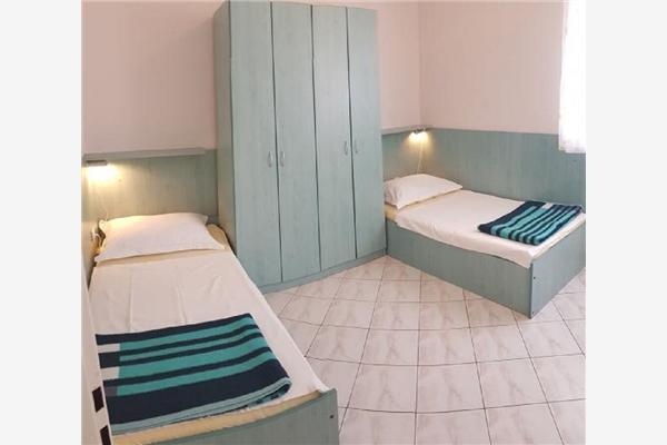 Apartment A5, for 4 persons