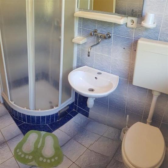 Apartment A5, for 4 persons