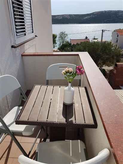 Apartment A7, for 3 persons