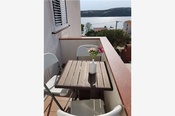 Apartment A7, for 3 persons