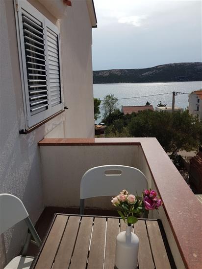 Apartment A7, for 3 persons