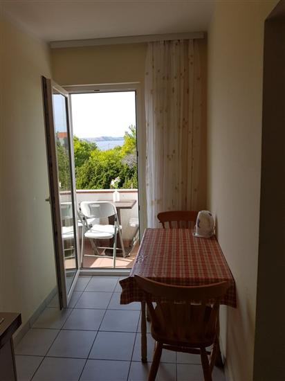 Apartment A7, for 3 persons