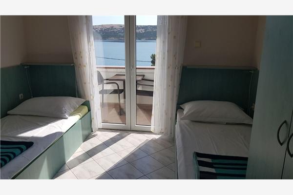 Apartment A9, for 2 persons