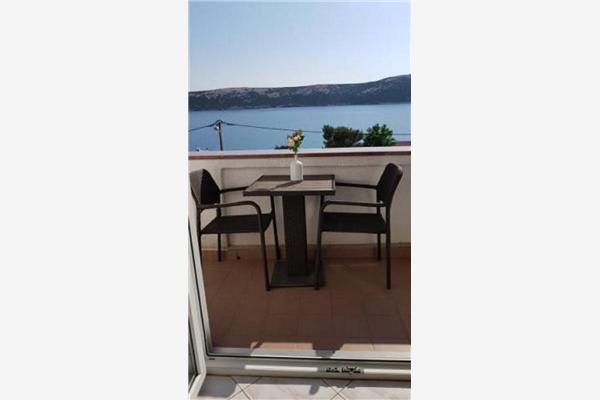 Apartment A10, for 2 persons