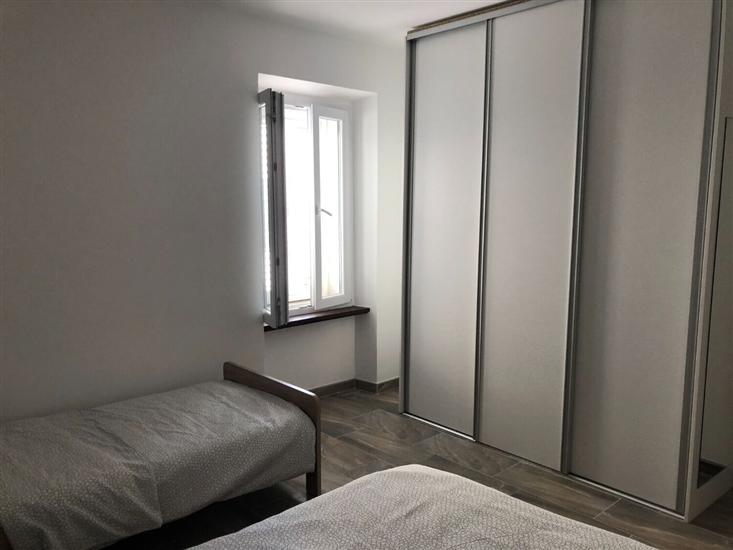 Apartment A2, for 5 persons