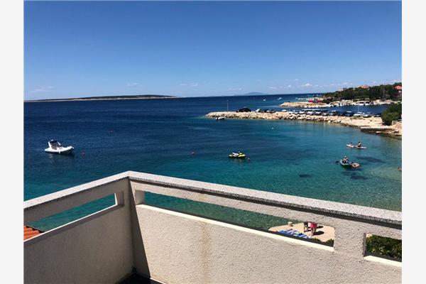 Apartment A5, for 6 persons