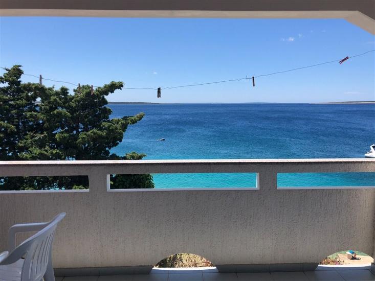 Apartment A5, for 6 persons