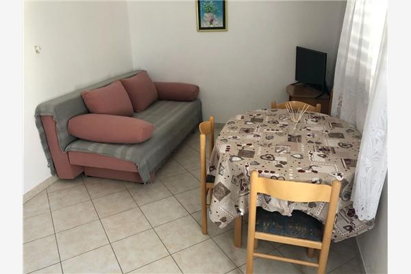 Apartment A8, for 4 persons