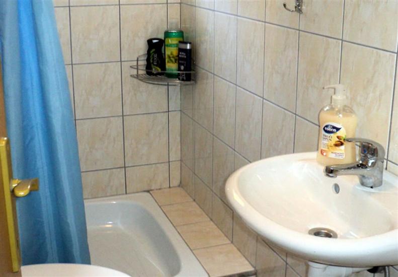 Apartman A2, na 5 osebe