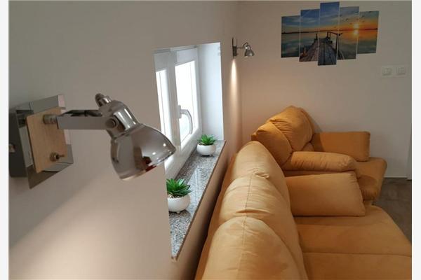 Apartment A1, for 5 persons