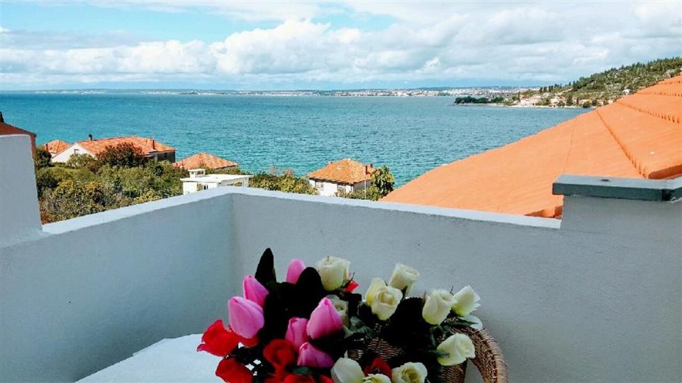 Apartment A5, for 6 persons