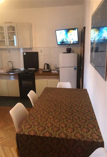 Apartment A7, for 5 persons