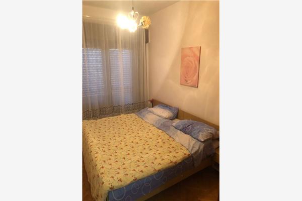 Apartment A7, for 5 persons