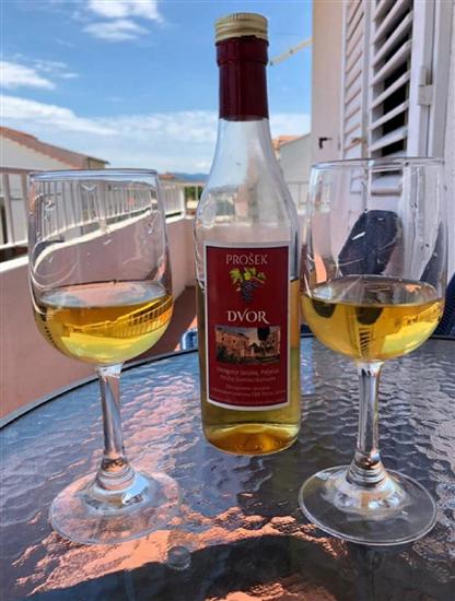 Apartment A2, for 5 persons