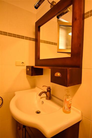 Room S4, for 2 persons