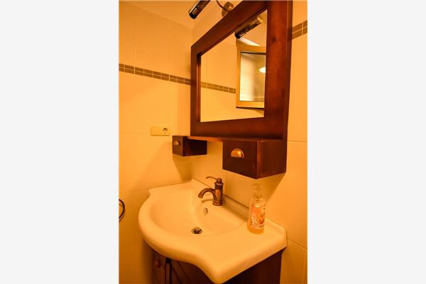 Room S4, for 2 persons