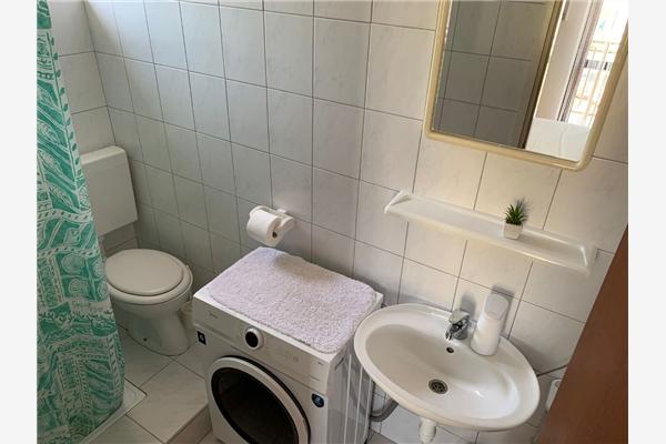 Apartment A1, for 6 persons