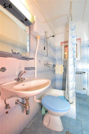 Apartment A1, for 9 persons