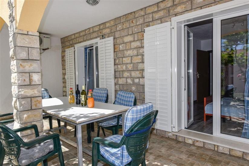 Apartment A5, for 6 persons