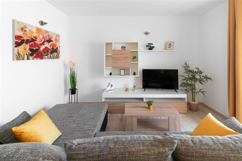 Apartment A1, for 6 persons