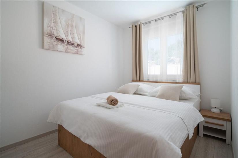 Apartment A1, for 6 persons