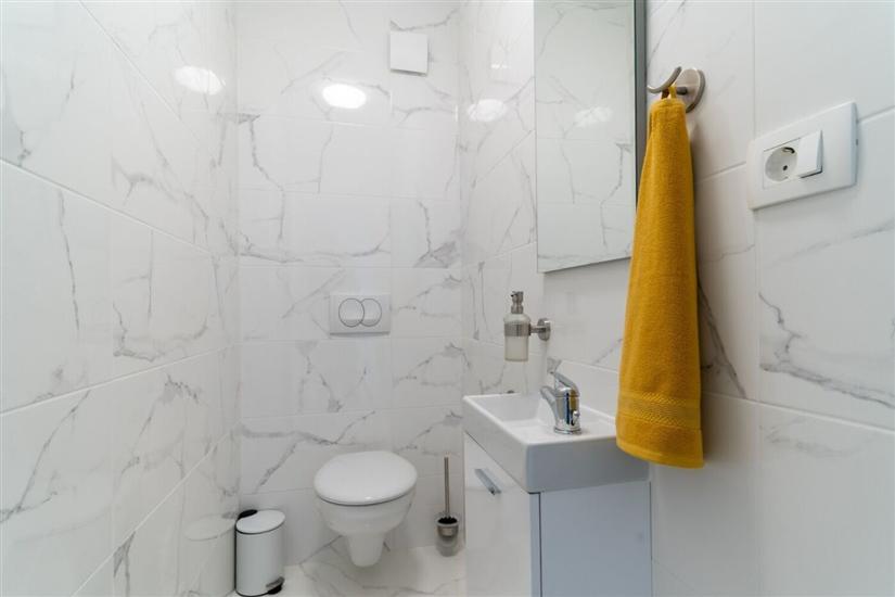 Apartment A1, for 6 persons