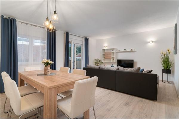 Apartment A1, for 6 persons