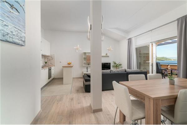 Apartment A2, for 6 persons