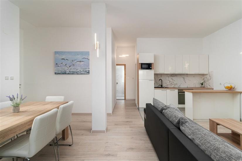 Apartment A2, for 6 persons