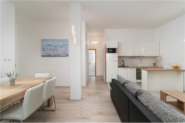 Apartment A2, for 6 persons