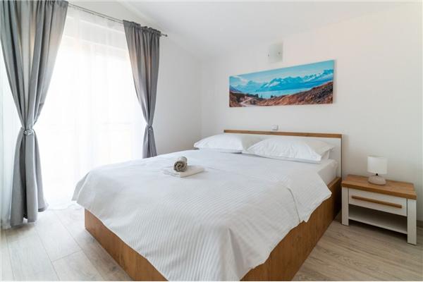 Apartment A2, for 6 persons