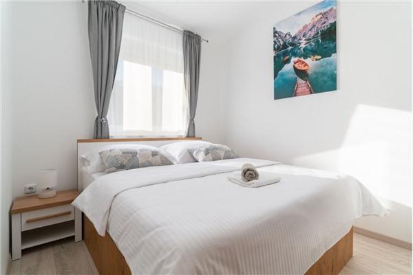 Apartment A2, for 6 persons