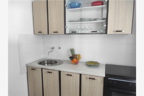 Apartment A1, for 5 persons