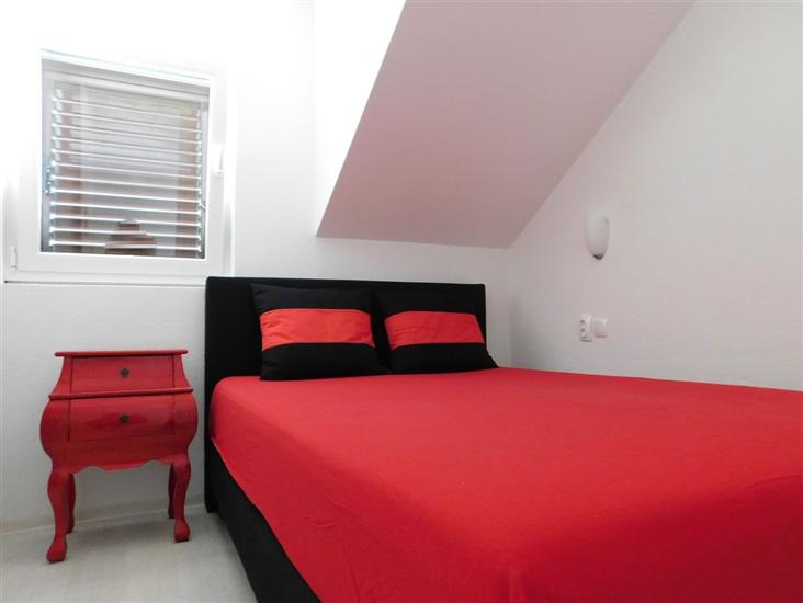 Apartment A4, for 6 persons