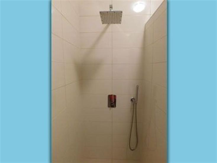 Apartment A4, for 6 persons