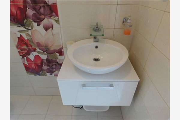 Apartment A4, for 6 persons