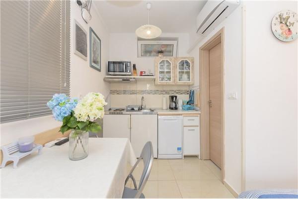 Apartment A1, for 3 persons