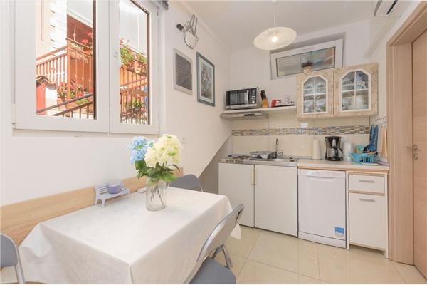 Apartment A1, for 3 persons