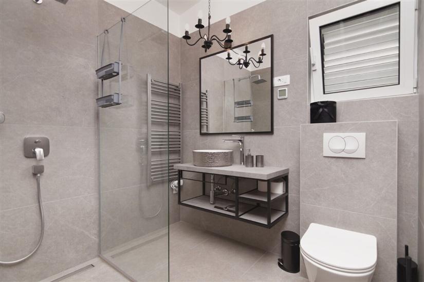 House K1, for 5 persons