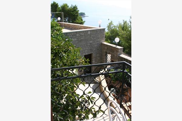 Room S4, for 2 persons