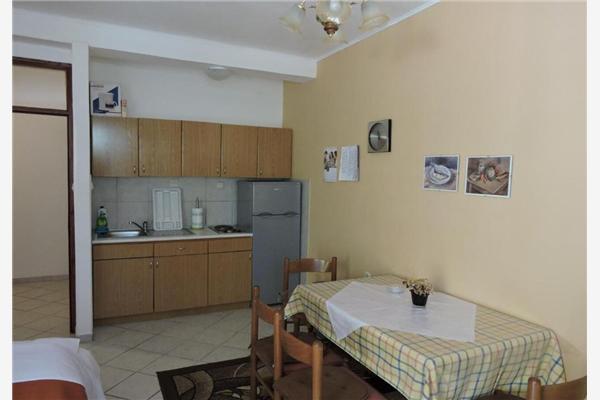 Apartment A2, for 4 persons