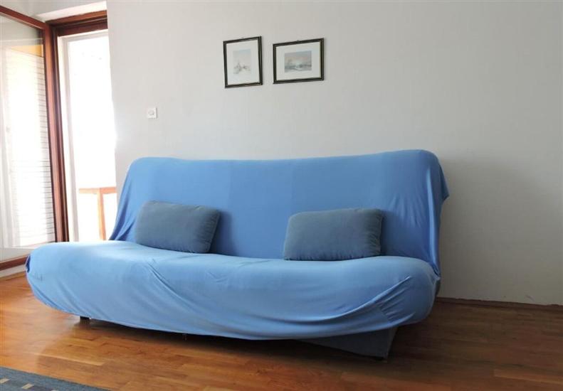 Apartment A4, for 5 persons