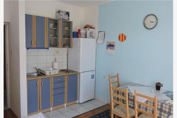 Apartment A4, for 5 persons