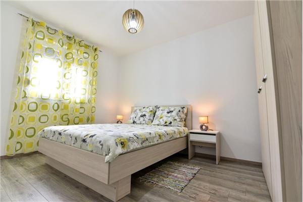 Apartment A2, for 5 persons