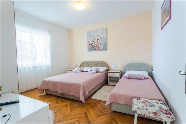 Apartment A1, for 4 persons