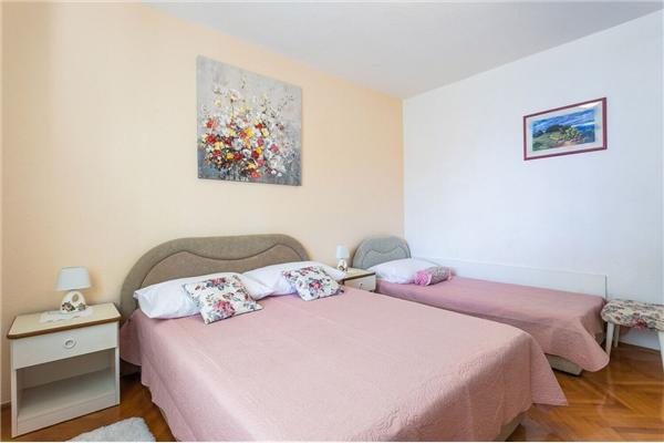Apartment A1, for 4 persons